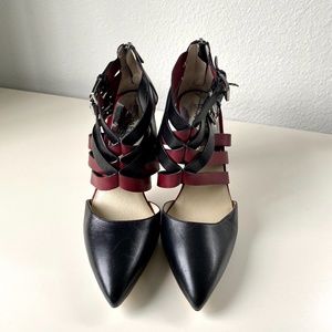 Michael Kors Strappy Buckle Heels SZ 8.5 NWOT